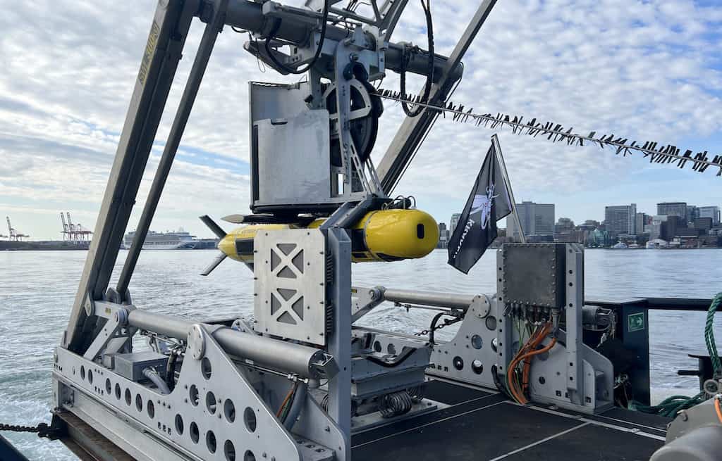 UnmannedSystem's tweet card. Kraken Robotics Inc. has completed demonstrations for its new Autonomous Launch and Recovery System (ALARS) for the KATFISH™ towed synthetic...