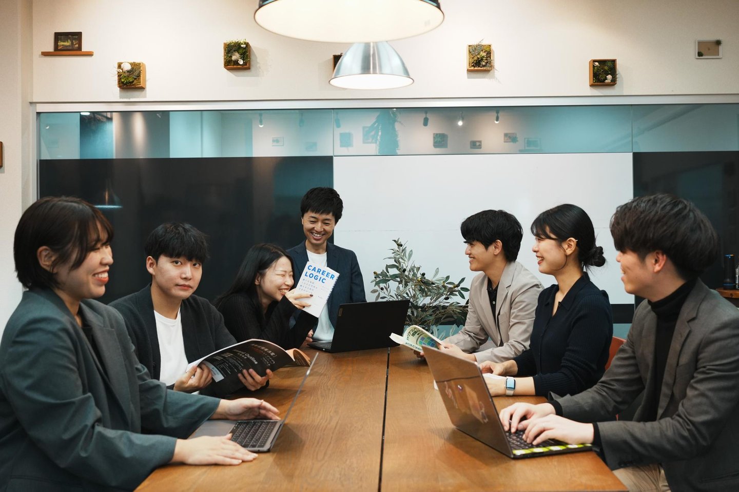 Dddr50's tweet card. ■求職者担当(=キャリアアドバイザー:CA) 日本就職を目指す韓国人求職者(新卒・第二新卒 or 中途)を10~30名ほど担当いただき、日...