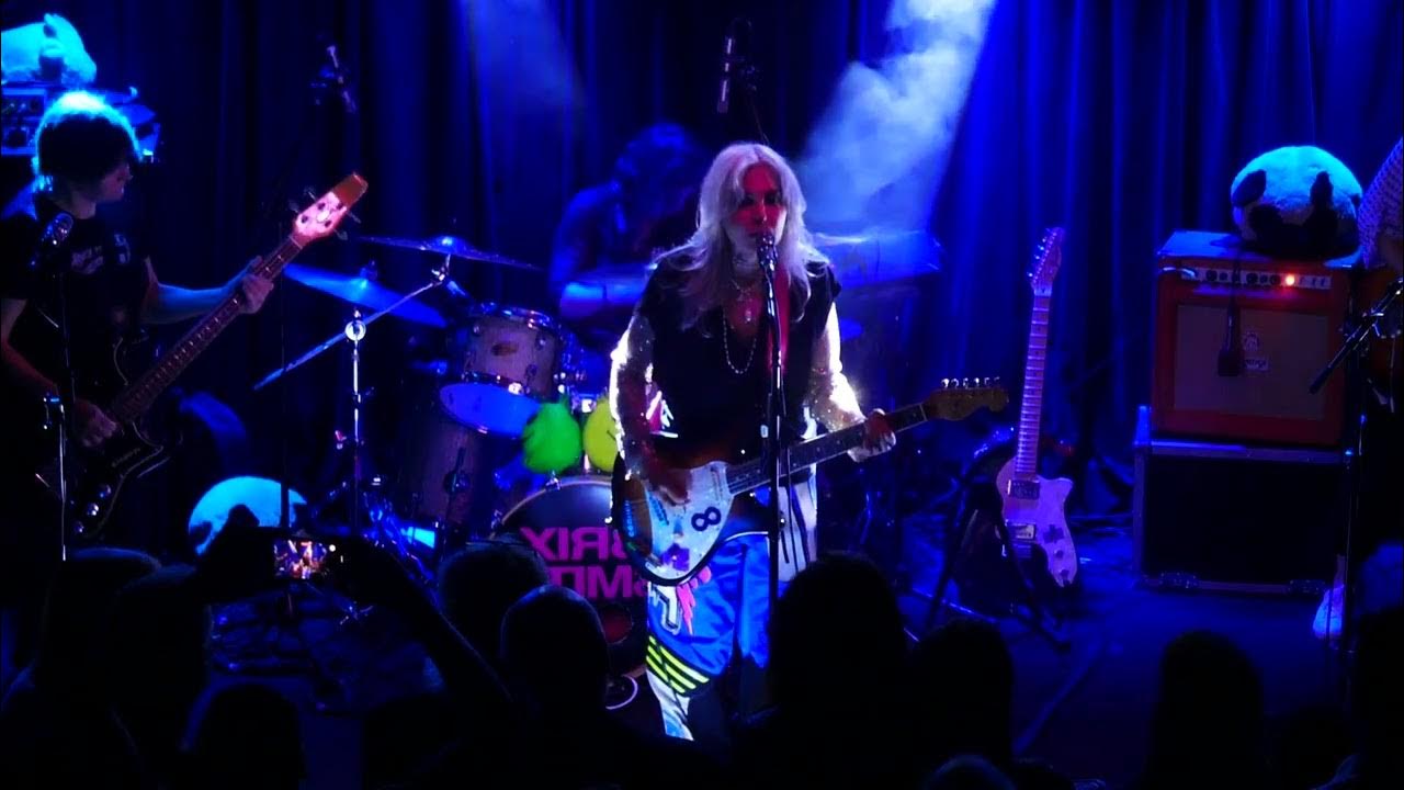 LS1hack's tweet card. Brix Smith - Mr Pharmacist - live at Hebden Bridge Trades Clb