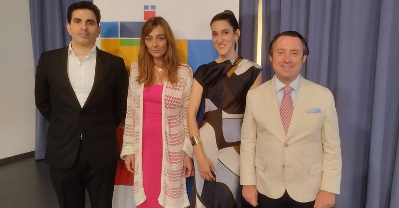 solcmons_labcs's tweet card. La propuesta, que continuará el próximo curso, reivindica a Sevilla como referente en la puesta en valor del género lírico nacional.