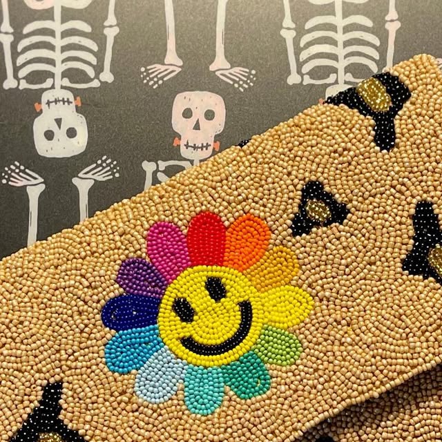 GrundlerArt's tweet card. Laura Grundler (@grundlerart) • Instagram photo