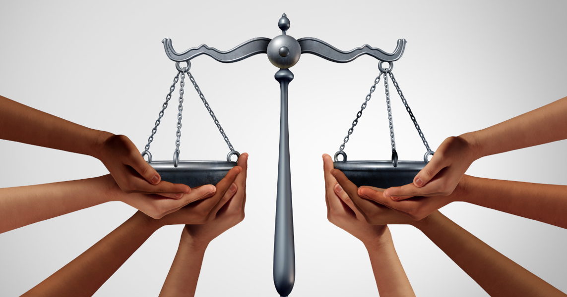 AMOMTL's tweet card. Montréal, le 13 novembre 2025 — Devant la multiplication de gestes politiques susceptibles de porter atteinte à l’état de droit, le Barreau du Québec dénonce certaines mesures envisagées par le...