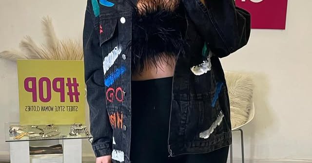 Tweet card summary image