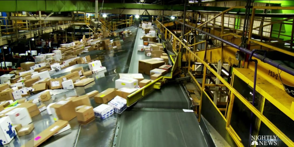 brettgibson1's tweet card. Shipping services are working to get packages to your door before Christmas, but new data shows the rate of delivering on time for companies like UPS and FedEx is down 12 percent this season.