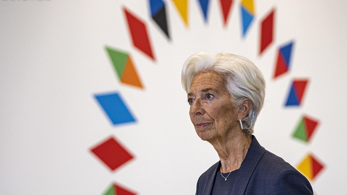 guidoconfa1's tweet card. Il presidente della Bce Christine Lagarde ha annunciato un nuovo rialzo dei tassi a luglio.