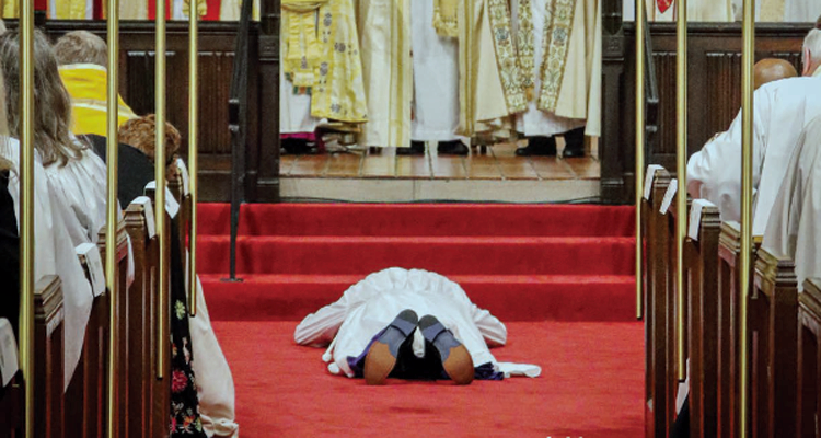 Livng_Church's tweet card. Looking ahead to a shortened General Convention; three primates explain their boycott of Lambeth Conference; revisiting the Windsor Report with fresh eyes.