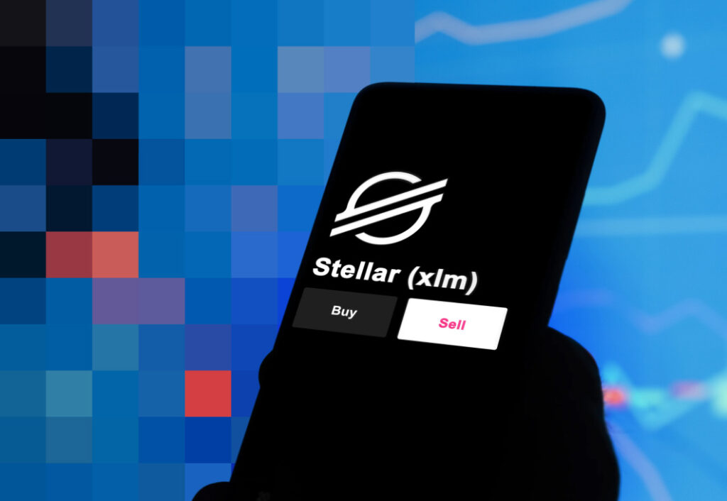 CoinsPaid_Media's tweet card. U.S. Bank launched a pilot project to issue a bank stablecoin on the Stellar blockchain with participation from PwC and the Stellar Development Foundation.