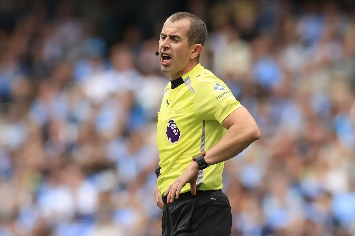 Footiebuzz's tweet card. The Premier League have confirmed that Peter Bankes will oversee proceedings between Manchester City and Leeds United at the Etihad Stadium this weekend. Pep Guardiola will be eager to cut short a…