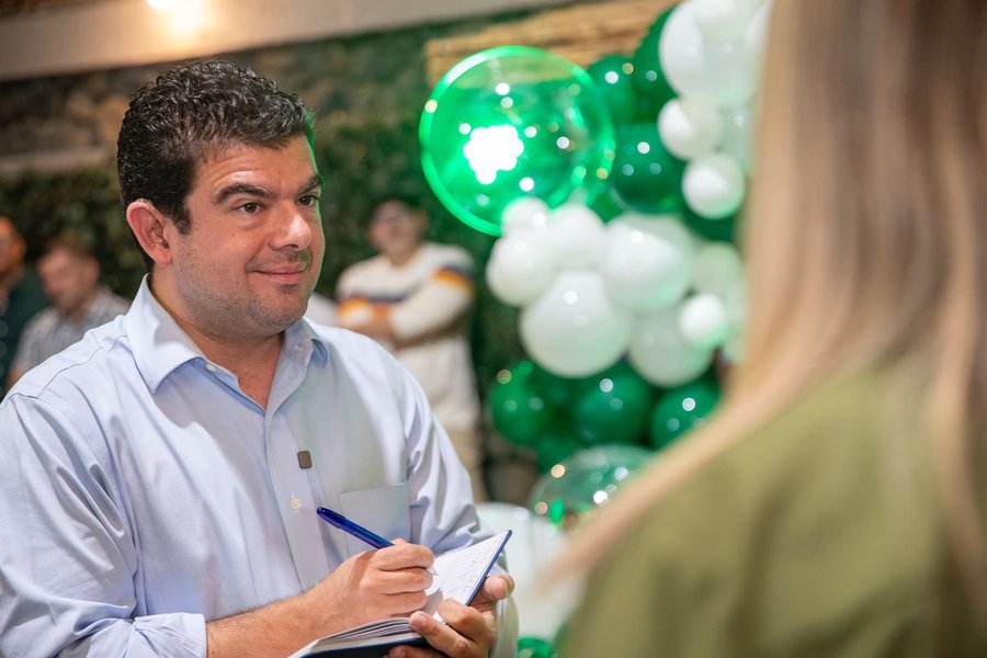 elmundocr's tweet card. Campaña de Álvaro Ramos habría presionado a dirigente a moderar mensajes de apoyo a Palestina Costa Rica - El Mundo CR