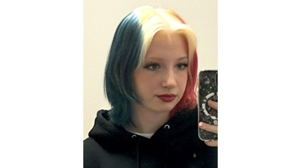 Agent99XXX's tweet card. Missing From: Kershaw, SC. Missing Date: November 19, 2025. Both photos shown are of Chloe.