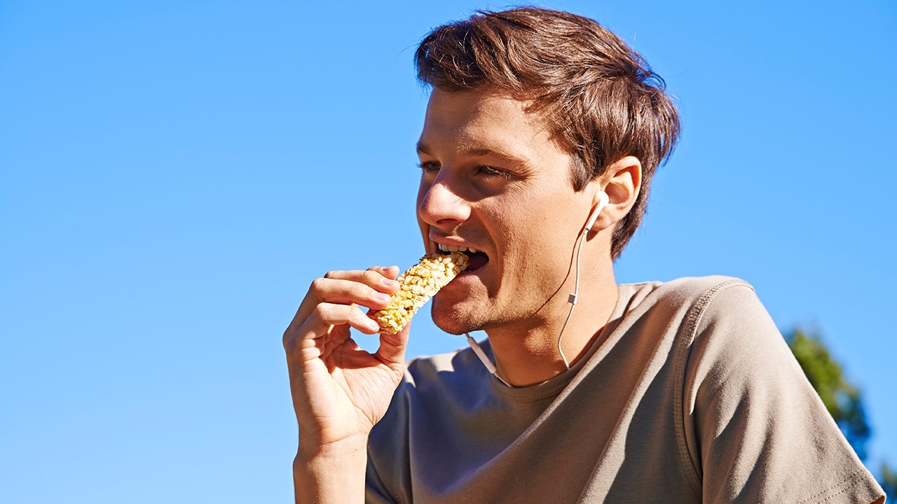 fox13seattle's tweet card. A new report tested 165 nutrition and snack bars for heavy metals. Here's what they found.