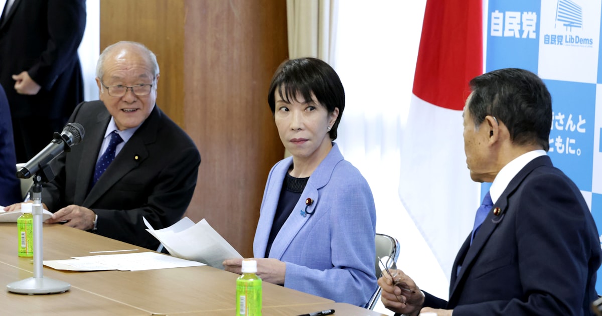 famicom_pc's tweet card. 高市早苗首相（自民党総裁）は29日、自民党本部で開いた全国幹事長会議で公明党の連立政権離脱を陳謝した。「たいへんなご迷惑を皆様におかけしたこと深く反省し、心よりおわび申し上げる」と述べた。新たに連立を組んだ日本維新の会とともに政策の実現を急ぐ考えも示した。「私自身の不徳の致すところで