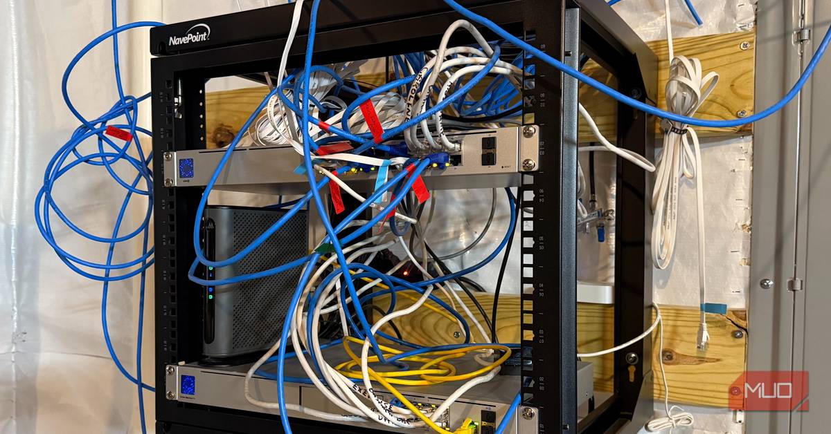 MUO_official's tweet card. Here's how I organized my networking cables after facing critiques online.