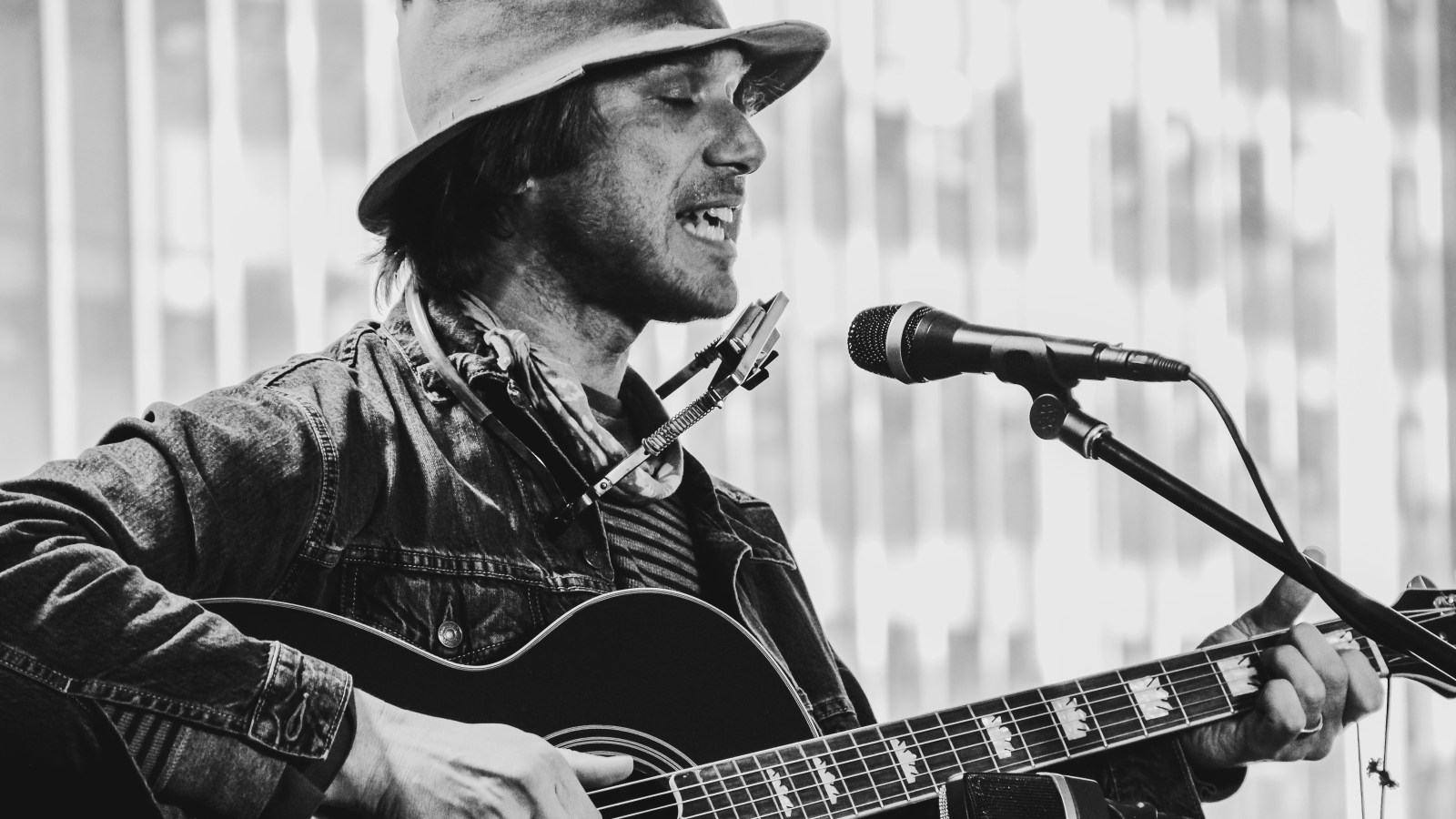 RollingStone's tweet card. Todd Snider, who died in November at 59, is remembered by friends Elizabeth Cook, Aaron Lee Tasjan, and Chuck Mead on Nashville Now podcast.