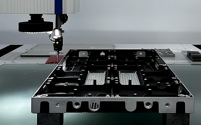 SharpDisplay's tweet card. When evaluating dvLED (direct view LED) displays, it’s tempting to focus on specs including resolution, brightness, and price. But…