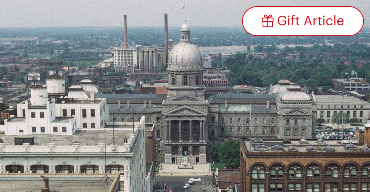 RadioFreeTom's tweet card. “I’d rather my house not get firebombed.”