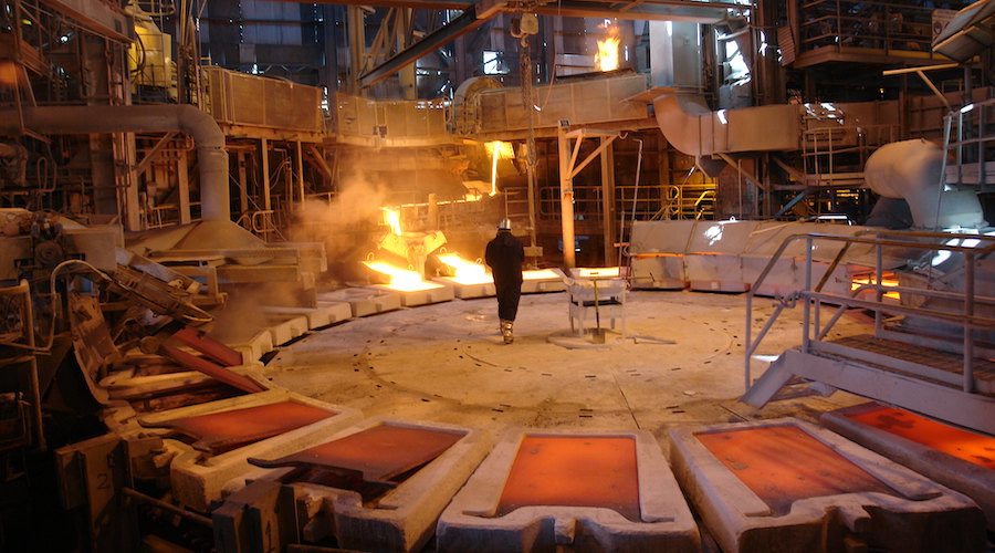 hannanmetals's tweet card. Record-high offers from Chile’s copper giant spur some Chinese buyers to exit 2025 term deals and question the benchmark.