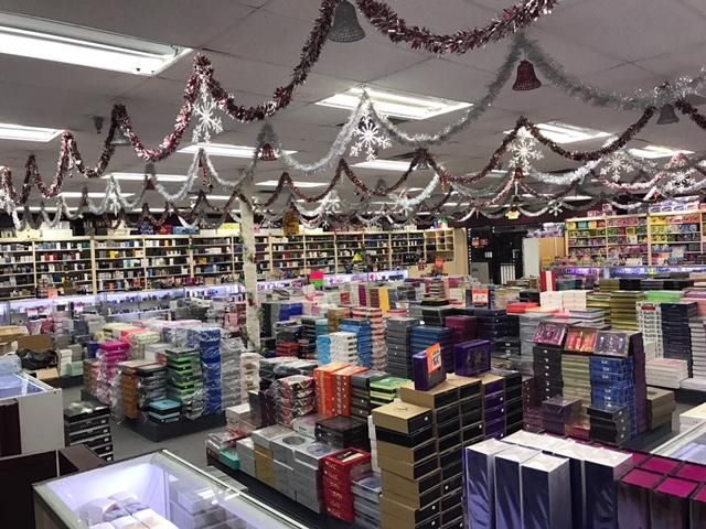 AbstractAnonym1's tweet card. Perfume Random pulls