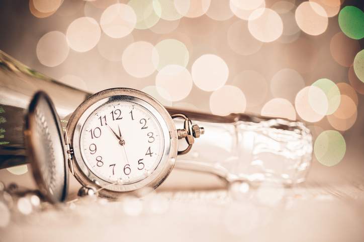 TCAsolutions's tweet card. Last minute New Year's Eve party? Don't panic! You can throw a fun and fabulous New Year's Eve party on a budget with these easy tips.