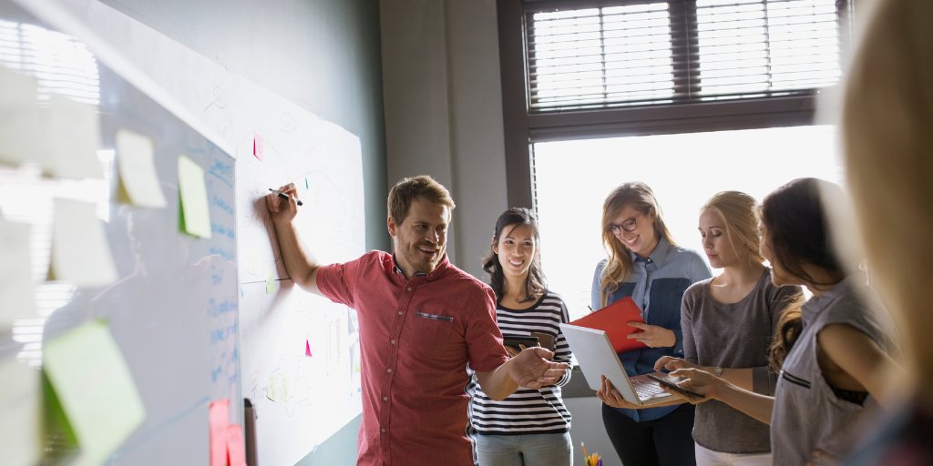 meparker7's tweet card. As a leader, you set the tone for the team you manage. When confronted with challenges, how do you lead your team and foster resilience amidst the changes?