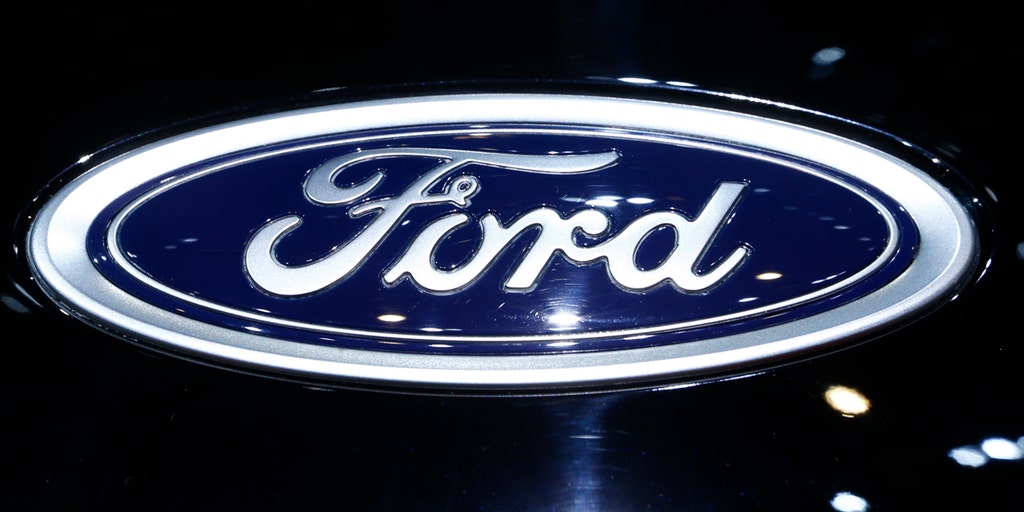 realDonaldTrump's tweet card. Ford Motor Company on Tuesday announced plans to cancel the building of a $1.6 billion plant in Mexico and instead invest $700 million in a Michigan assembly plant, directly tying the decision to...