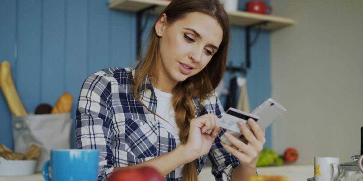 NarcityCanada's tweet card. Plus, easy-to-use tools that make the process easier.