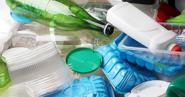 KingsNMES's tweet card. Projects awarded funding aim to deliver a more sustainable plastics system and help the UK move towards a circular economy