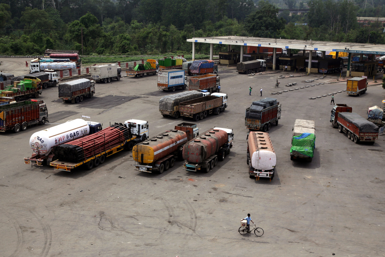 muscularmonk's tweet card. A new national levy is curbing graft and economic inefficiency—and eliminating roadway tax checkpoints for truckers across the vast Indian territory.