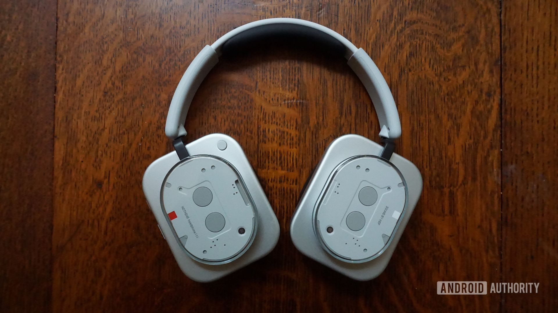 _tech_robot_'s tweet card. This Black Friday 2025 Amazon deal drops the stylish Nothing Headphone 1 to its best price to date of just $239.