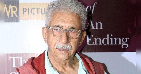 ZeeNews's tweet card. फ्रांस (France) में इस्लाम के नाम पर लोगों की हो रही हत्याओं पर बुद्धिजीवियों (Intellectuals) ने आलोचना की है.