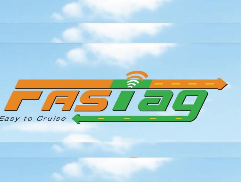 timelinelatest's tweet card. How ready are we for this new toll system? A change is coming to India’s highways! The Global Navigation Satellite System or the Toll System, will replace FastTag, offeri
