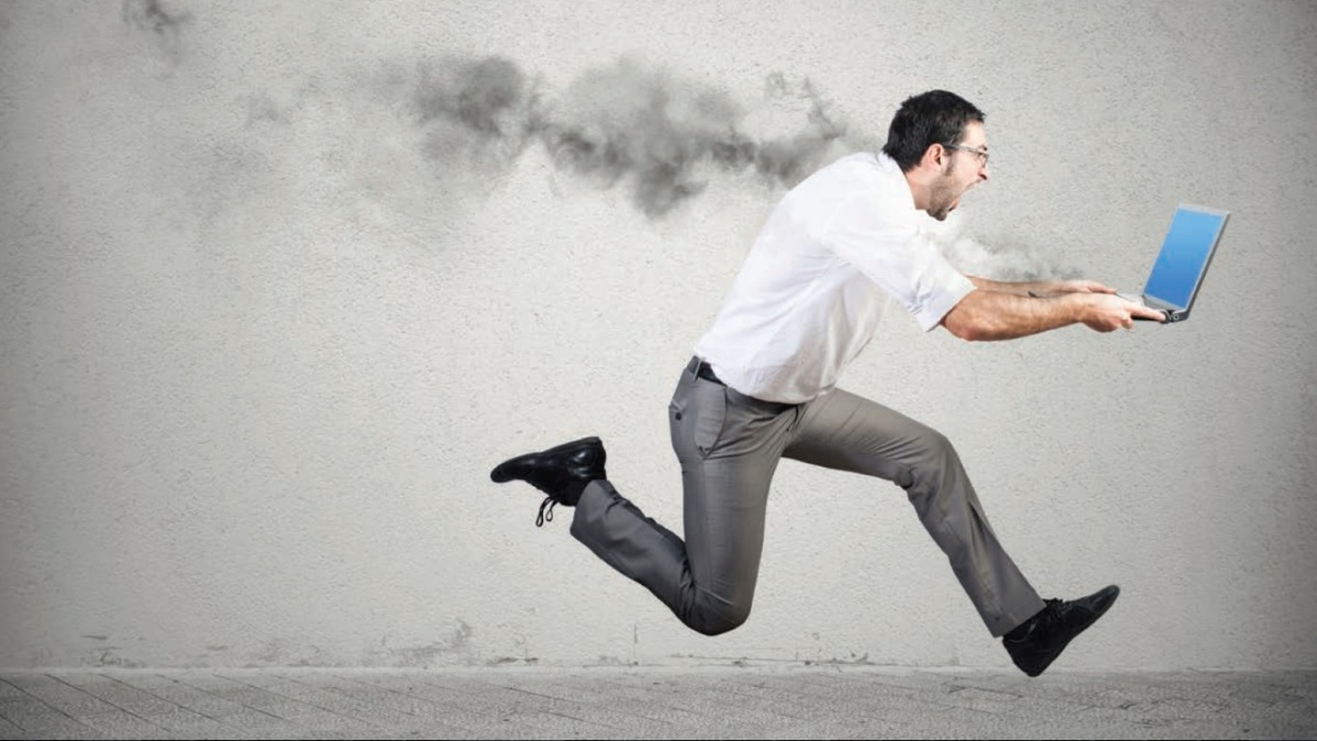 Tech_Stf's tweet card. Forbes recently began requiring readers to disable adblockers if they want to view the site -- then served them malware when they did.