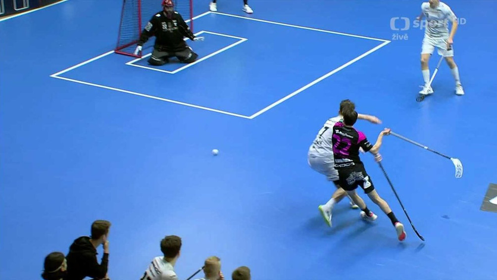 atis_r's tweet card. Finálové utkání Poháru mistrů ve florbalu mužů z Prahy