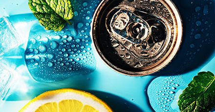 sentiadrinks's tweet card. From prebiotic sodas to mushroom extracts for tea and coffee, functional drinks are everywhere. I found out how some leading brands taste – and what they do.