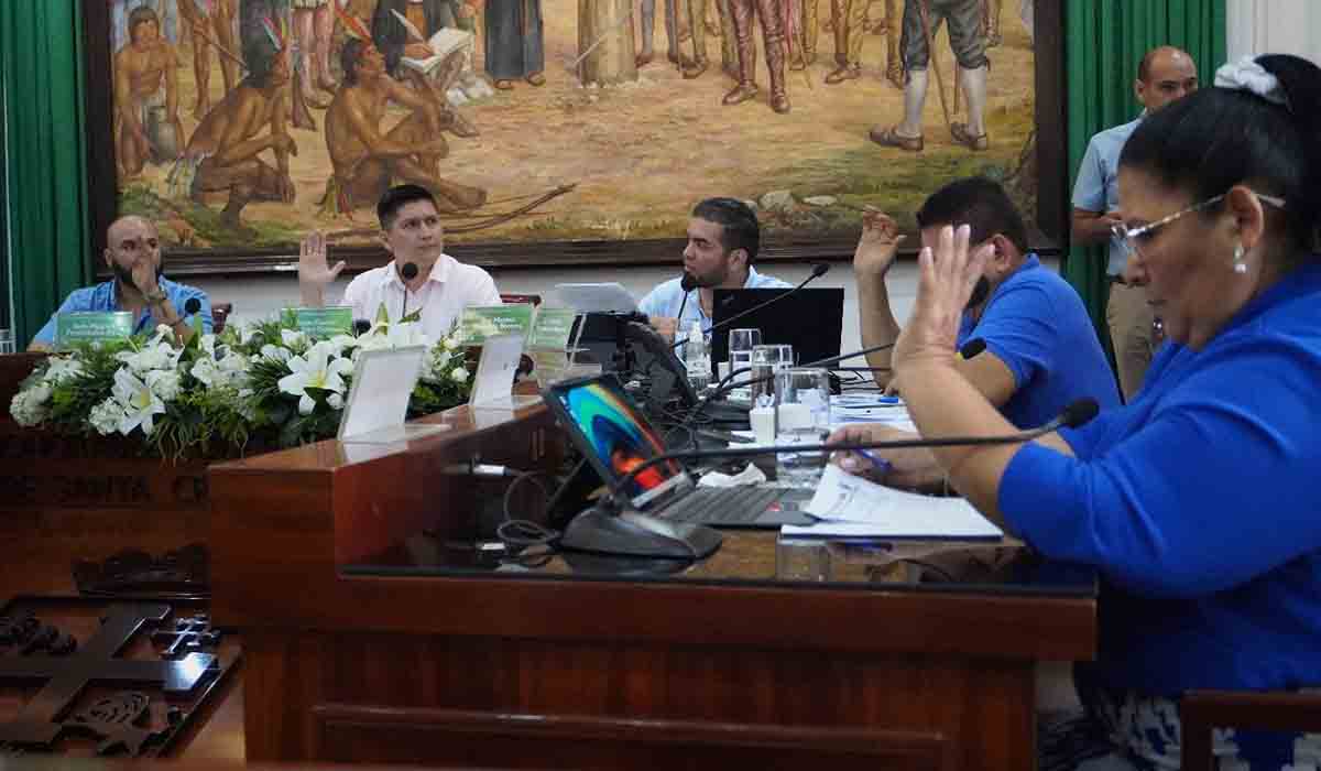 eldiabolivia's tweet card. Los impulsores afirmaron que la norma garantiza los recursos necesarios en el presupuesto para este fin.