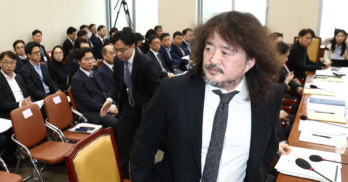 Naridy's tweet card. (서울=뉴스1) 박태훈 선임기자 = 군사전문가인 더불어민주당 부승찬 의원은 방송인 김어준 씨의 국회 증언 신빙성에 대해 조심스럽게 의문을 나타냈다. 공군 사관학교 출신으로 북파 공작 업무, 국방부 대변인을 지내 군 동향, 보안 관련 사항 등을 잘 알고 있는 부 의원은 17일 MBC 라디오 '김종배의 시선집중'에서 지난 14일 김어준 씨의 국회 증언과 관