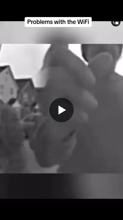 SoftwareBrokers's tweet card. This is brilliant and a timely lesson in IT security. Some just don't get it.