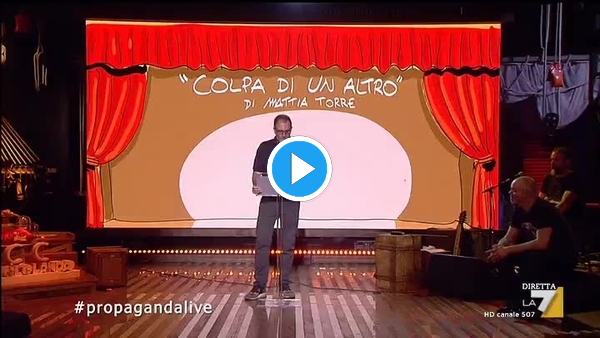 welikeduel's tweet card. Valerio Mastandrea legge il monologo 'Colpa di un altro', tratto dal libro 'In mezzo al mare' di Mattia Torre.