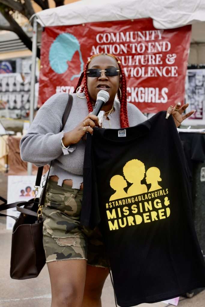 sikivuhutch's tweet card. By Lizette Nsilu, 12th grade