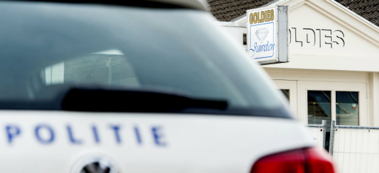 BNR's tweet card. In hun buurt waren ze de held: drie mensen toonden zich deze week los van elkaar niet bang voor een overvaller. Ze verzetten zich, waardoor de overvaller er...