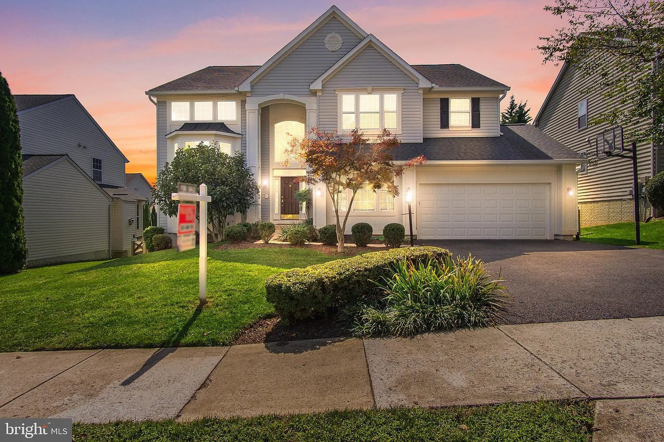 AssumableEdge's tweet card. Top homes on the market with low interest assumable loans | September 27, 2023