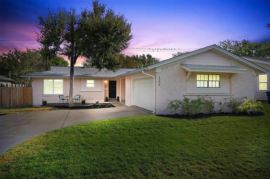 AssumableEdge's tweet card. Are high interest rates standing between you and a home purchase? There is a solution! With an assumable mortgage, the buyer of a property can take over...