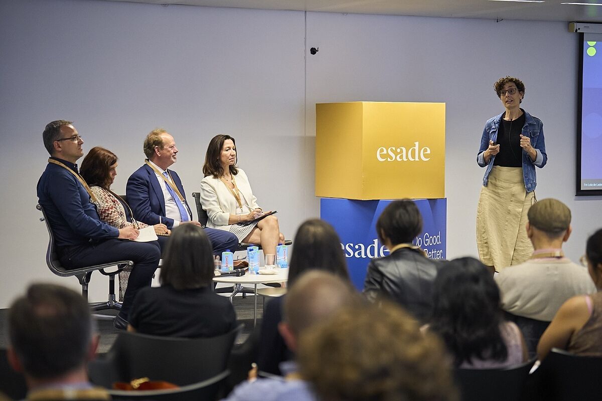 USConsulateBCN's tweet card. El emprendimiento femenino sigue siendo una de las principales asignaturas pendientes para el ecosistema nacional. Las mujeres representan apenas alrededor del 20% del total de los