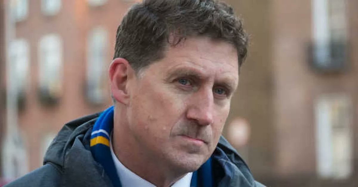 DublinCommuters's tweet card. Over 1,000 locals have called for the terminus to be relocated