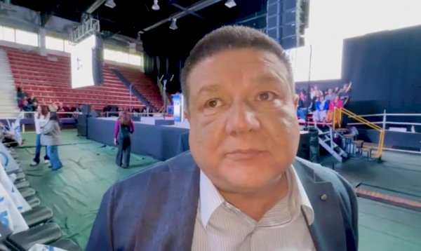 LaOpcion's tweet card. Periodico Digital lider en Chihuahua, lee las noticias al momento que estan sucediendo, la unica opcion para estar bien enterado.