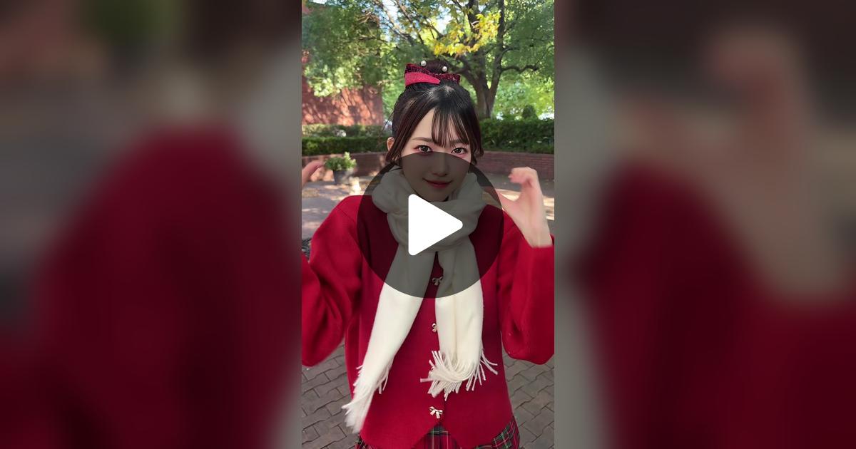 6eLFYwncHifmSEO's tweet card. 「いいね」が2353件、コメントが92件。「恋って病なの？♡」