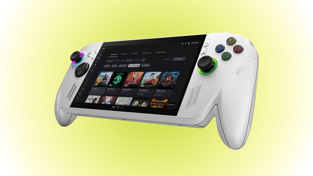 ExtremeTech's tweet card. The preview launch covers first-party games like Call of Duty: Black Ops 6 and 7, Forza Horizon 5, Gears of War: Reloaded, DOOM: The Dark Ages, and more.