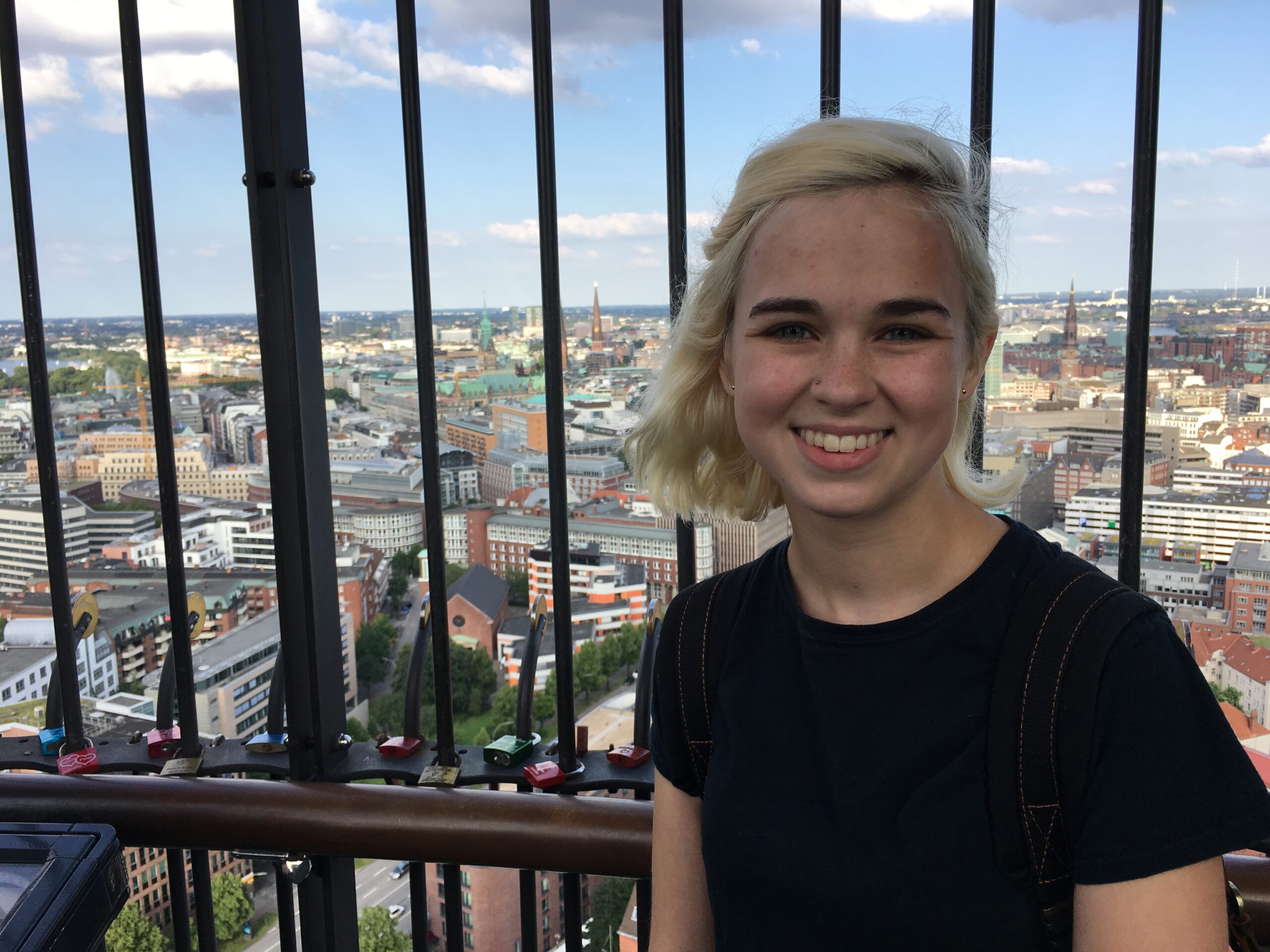 polyglotprogres's tweet card. Language learning is about more than words – it's about building your confidence. Try these tips to become confident in a new language.