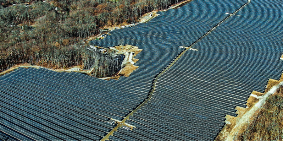 SolarKnowledge's tweet card. Company has 10 percent of U.S.