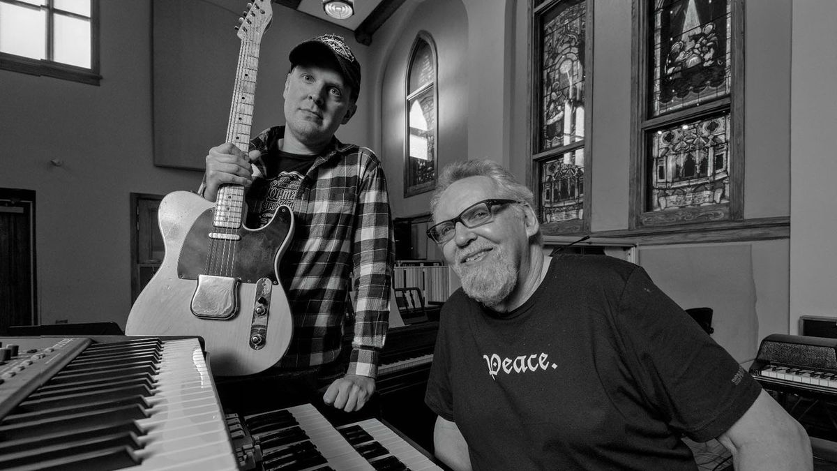 avramidis3d's tweet card. Learn how former SRV's Double Trouble keyboardist Reese Wynans teamed up with Joe Bonamassa and his former bandmates for 'Sweet Release.'